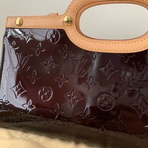 Louis Vuitton Bags - Louis Vuitton Roxbury Drive Vernis Satchel Louis Vuitton Bags - Louis Vuitton Roxbury Drive Vernis Satchel